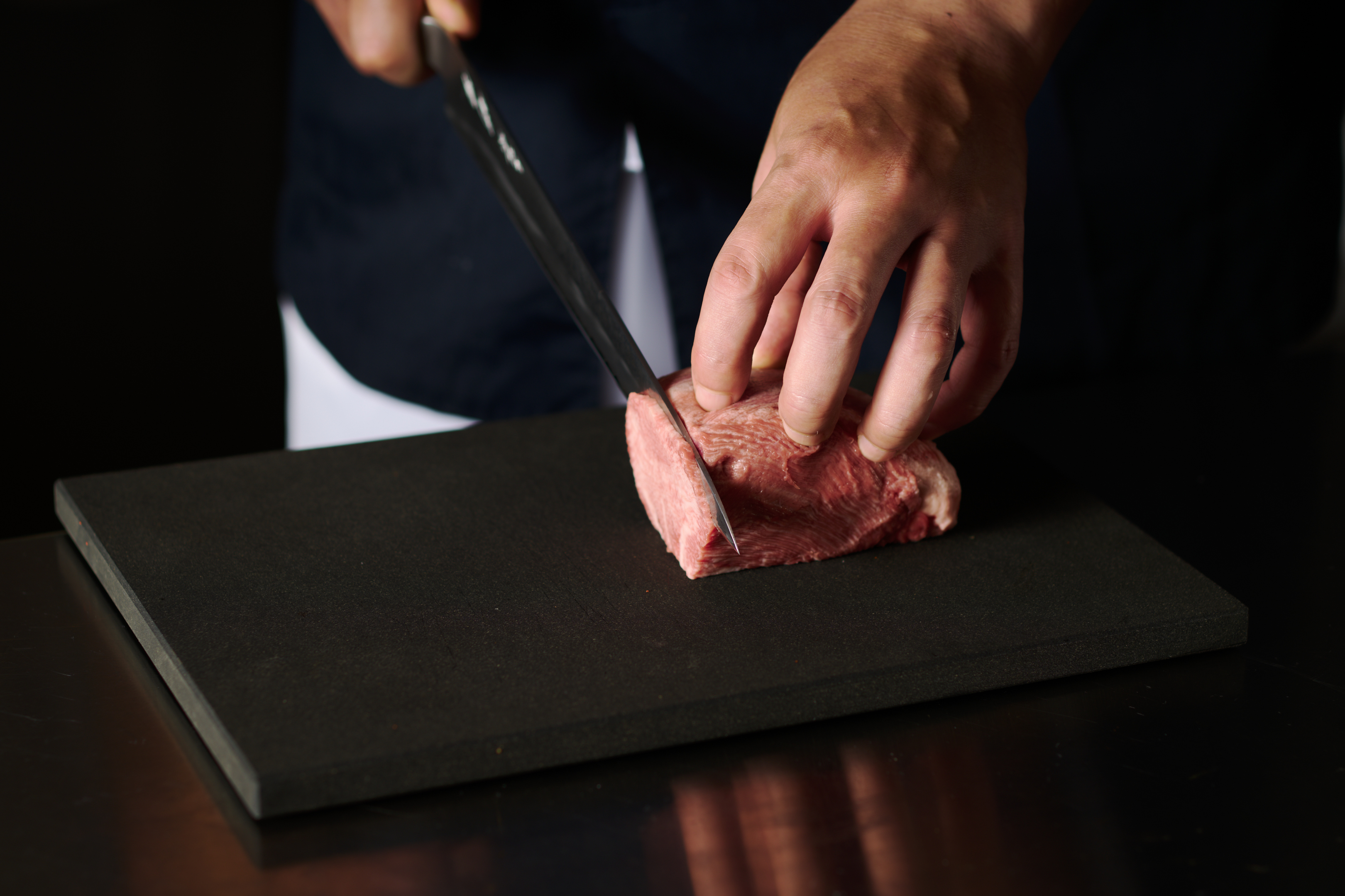 肉の扱いと焼きに対する哲学